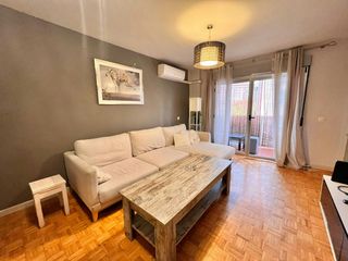 Rent Flat  N/a. Calle de arganda, madrid