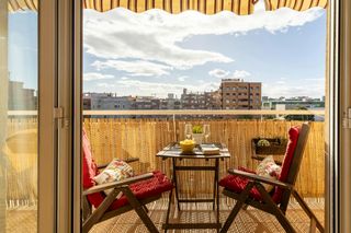 Affitto Appartamento  N/a. Carrer de lenginyer fausto elio, valencia