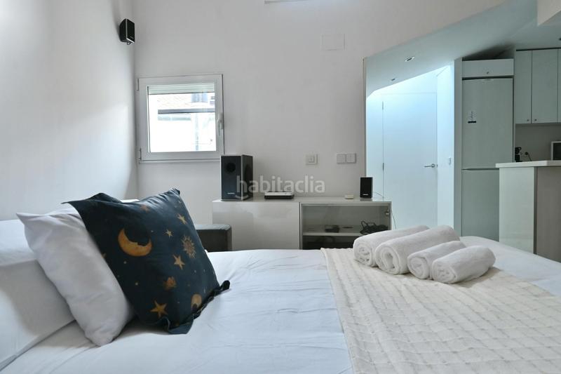 Foto acb10aba-58d1-43e3-b07f-ed797d4277f7. Rent house with heating in Sol Madrid