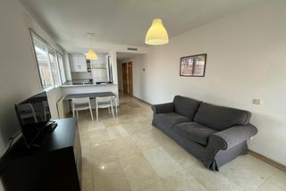 Rent Flat  N/a. Avenida de la albufera, madrid