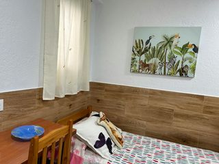 Rent Flat  N/a. Travessera de collblanc, lhospitalet de llobregat