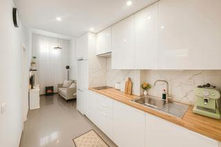 Rent Flat  N/a. Calle de francisco huesca, madrid