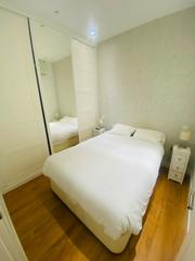 Location Appartement  N/a. Calle de san antonio, madrid