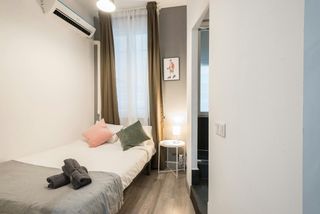 Miete Etagenwohnung  N/a. Calle de los jardines, madrid