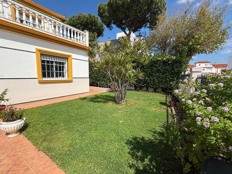 Foto 16d8f1a8-6256-4877-9300-0640fcd6ad0b. Chalet rebajado! en El Portil