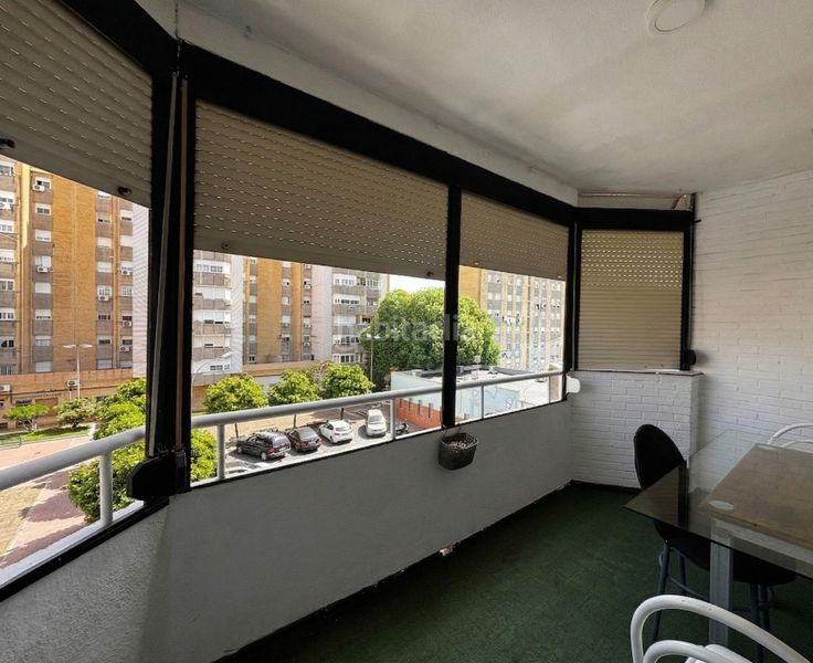 Foto fdf696e4-7df1-44fe-9400-712c7623f14e. Piso  en polígono san sebastián en Isla Chica Huelva