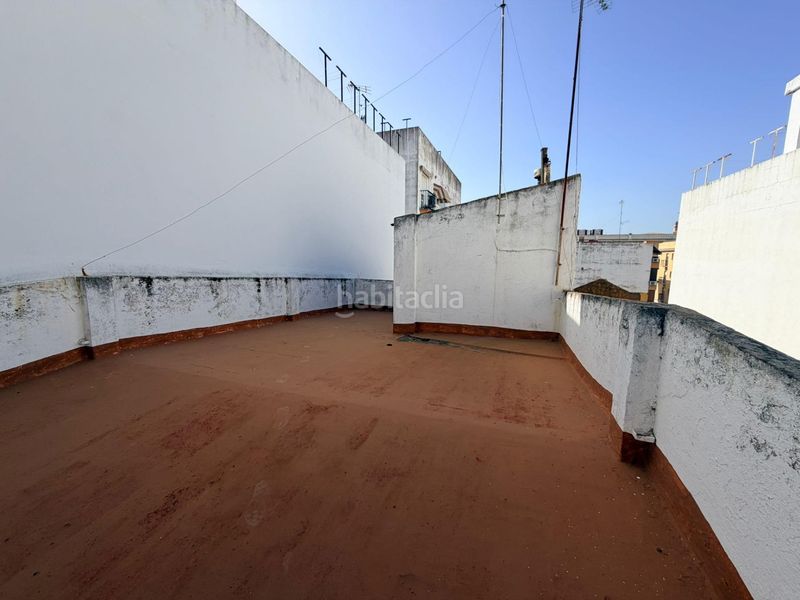 Foto e065b9b5-bb02-4b77-a3eb-ee46f59a3d18. Casa a Centro Huelva