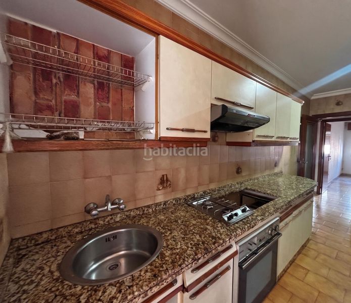 Foto 631b014a-2309-4118-aed5-6f5d13262b57. Pis a Isla Chica Huelva
