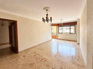 Flat in Isla Chica