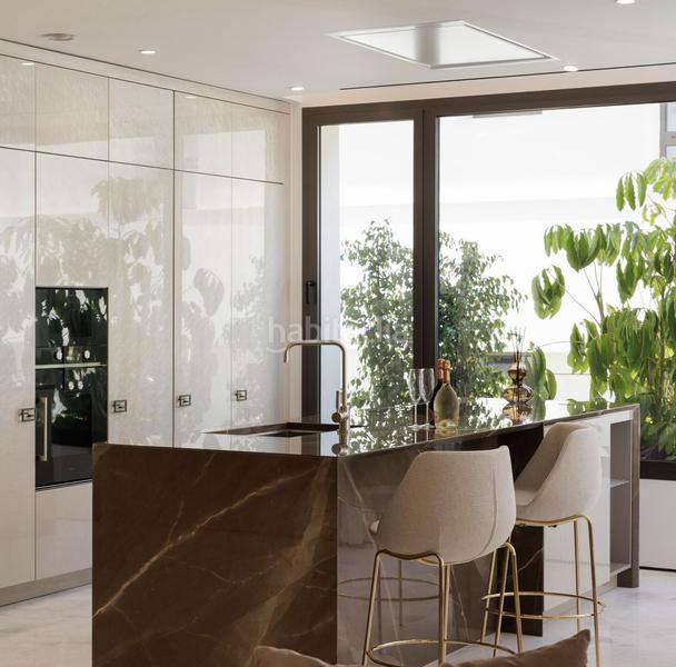 Foto 9ff8b8c6-22b7-4090-9776-d746ac1946a9. Planta baja en Las Lomas de Río Verde Marbella