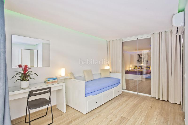 Foto 14d20559-58db-4abd-9d46-2075f592fc31. Xalet amb aparcament piscina a Santa María Marbella