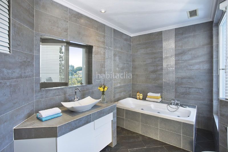 Foto 341fa418-a18e-4d4b-b01d-218c6728dd1d. Xalet amb aparcament piscina a Santa María Marbella