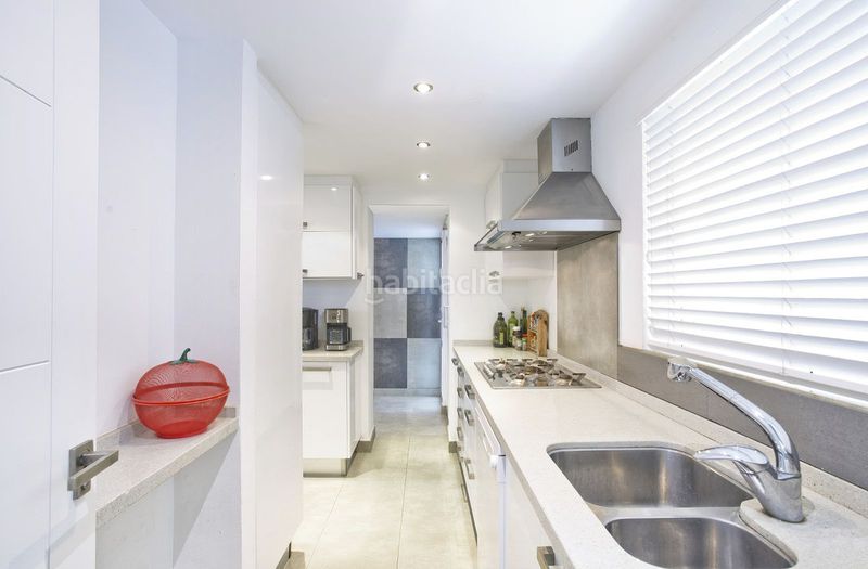 Foto 750ca33a-4d19-4bdb-8479-09eb42db6c60. Xalet amb aparcament piscina a Santa María Marbella