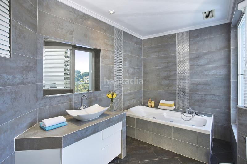 Foto 954250f5-df5d-4daa-8ad2-a17771cbf501. Xalet amb aparcament piscina a Santa María Marbella