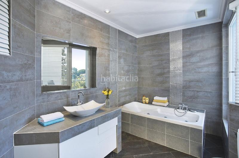 Foto 97477716-249e-4b41-9240-e076ef1f71f9. Xalet amb aparcament piscina a Santa María Marbella