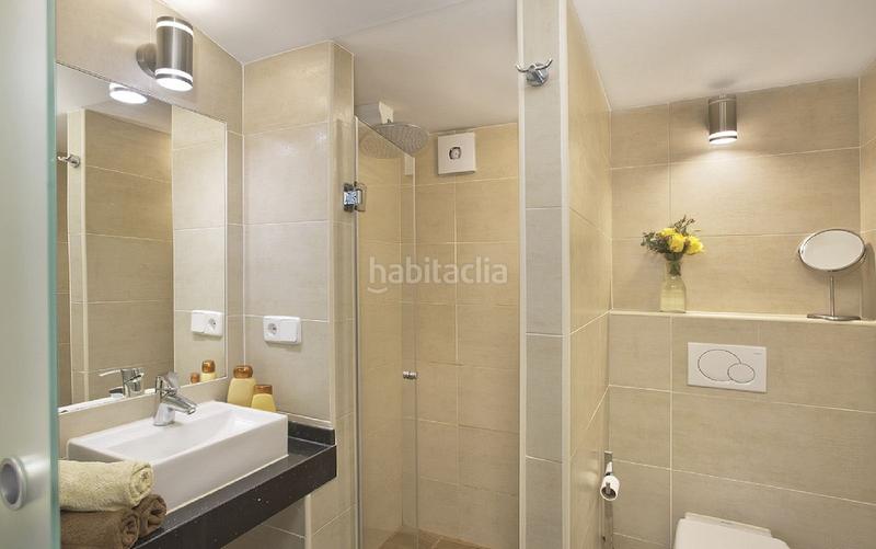 Foto c92750b1-f0f6-4f52-b225-655a9f816c07. Xalet amb aparcament piscina a Santa María Marbella