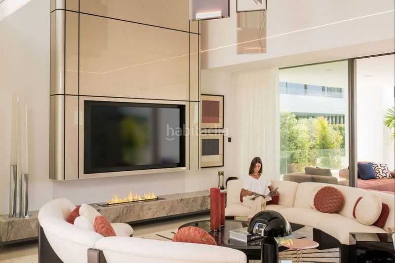 Foto 616ec0e7-3581-4798-84e6-980141c45828. Chalet en Las Lomas de Río Verde Marbella