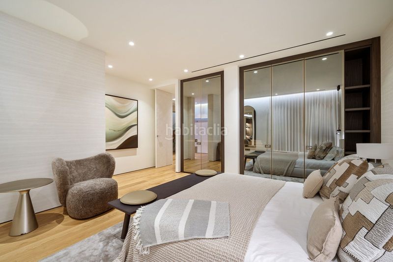 Foto e5ddaada-d86b-494b-bd32-236724282506. Dúplex amb aparcament piscina a Las Lomas de Río Verde Marbella