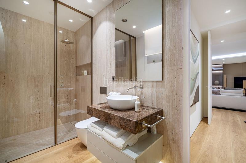 Foto 7a143777-3d9e-43da-94c9-2788776467e6. Duplex with parking pool in Las Lomas de Río Verde Marbella