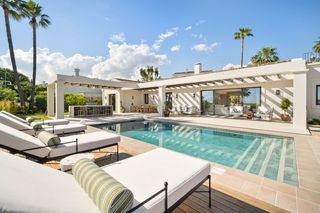 Chalet in Las Brisas