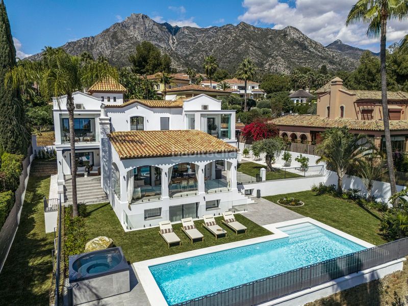 Foto 08f57007-db67-490a-bfb3-ad1d2dc020df. Chalet en Sierra Blanca Marbella