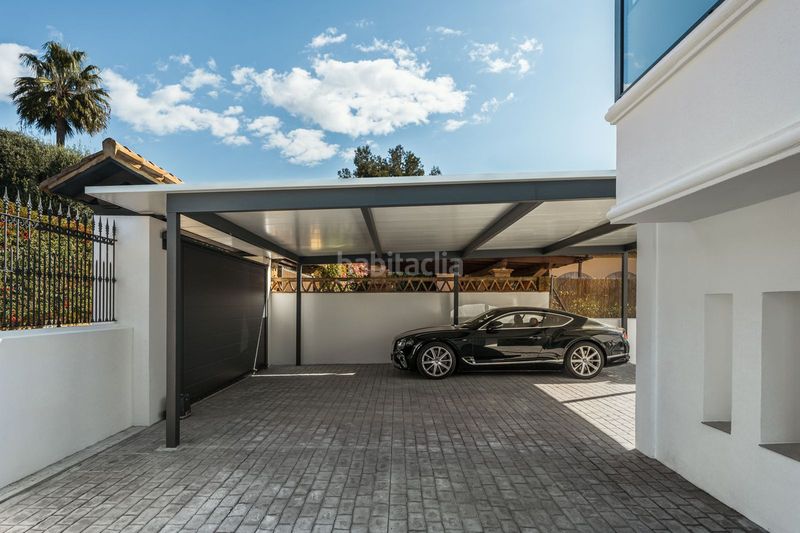 Foto 73da5560-9bef-4d3a-8441-d41ab4141956. Xalet amb aparcament piscina a Sierra Blanca Marbella