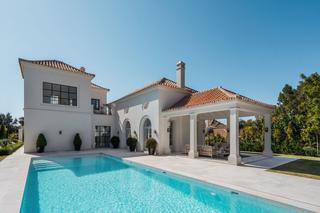 Chalet in Aloha