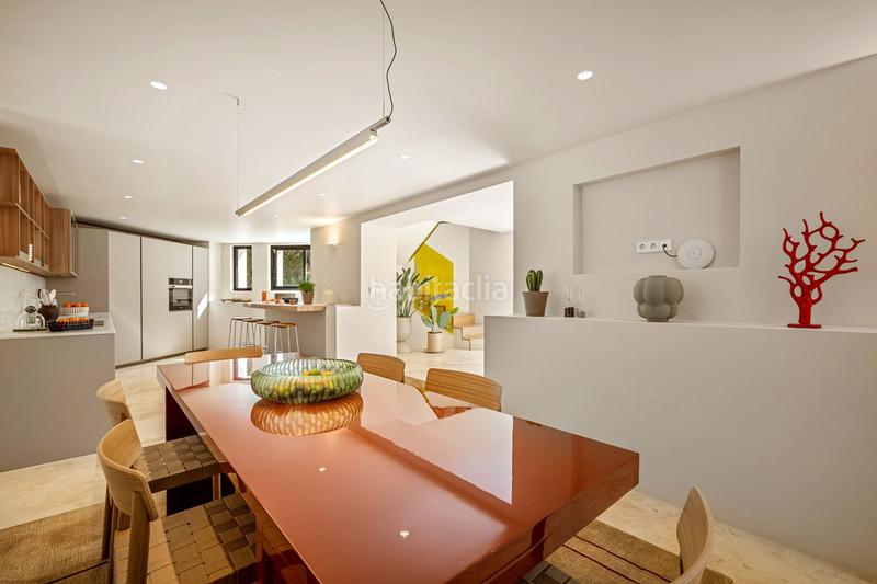 Foto e9a34fe5-7fa8-45dd-938e-9fae094d1a53. Chalet with parking pool in Los Naranjos Marbella