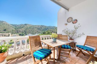 Semi detached house in Benahavís pueblo