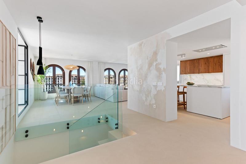 Foto a2791bed-ab96-4800-a88b-8589bc84e191. Appartement avec parking piscine dans Puerto de la Duquesa Manilva
