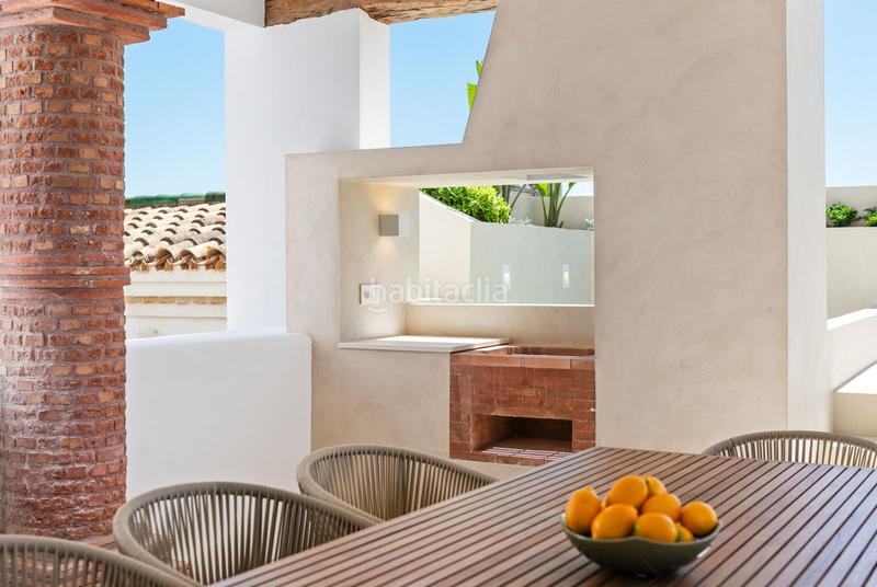 Foto e7f997e8-b154-4de1-b1d4-1597b2cd2ea3. Flat with parking pool in Puerto de la Duquesa Manilva