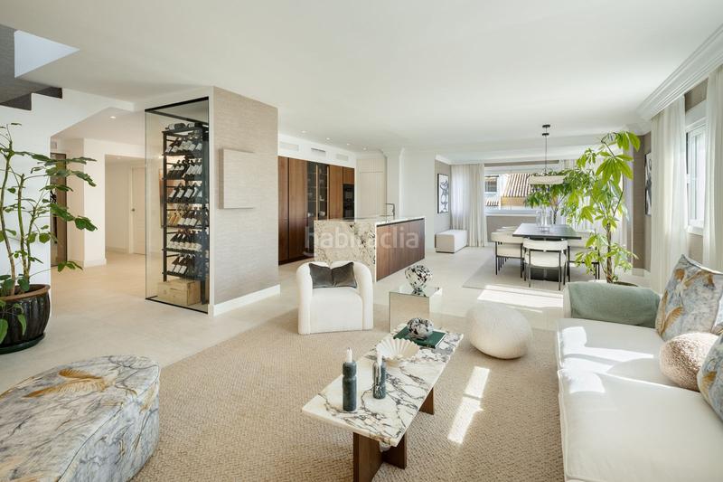 Foto 914bff1f-bae2-476b-8b6e-28e73ec4400e. Dúplex amb aparcament piscina a Sierra Blanca Marbella