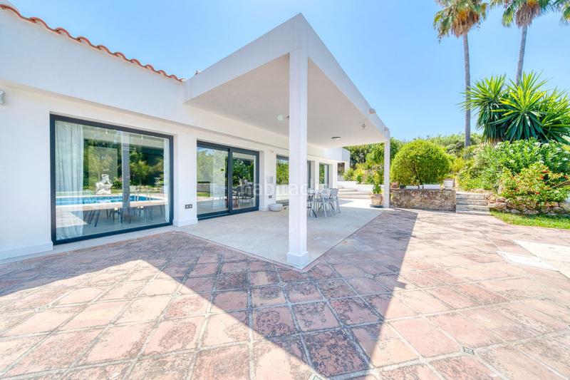 Foto 455155d2-dc33-4bf2-b664-e0094ff35c2b. Chalet avec parking piscine dans Centro Alhaurín el Grande