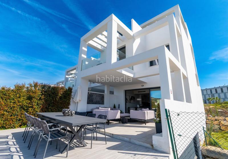 Foto 3428fbeb-fe54-499a-a406-1383b3d3cfd5. Semi detached house with parking pool in Chullera Manilva