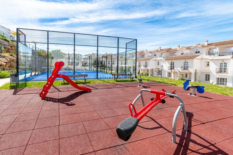 Foto f037eda3-6e98-45f6-acdc-97f37fc01cdb. Semi detached house with parking pool in Chullera Manilva