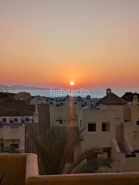 Foto 0b8a2ccb-776e-442c-920f-477d3b974b25. Apartament amb aparcament piscina a La Duquesa Manilva