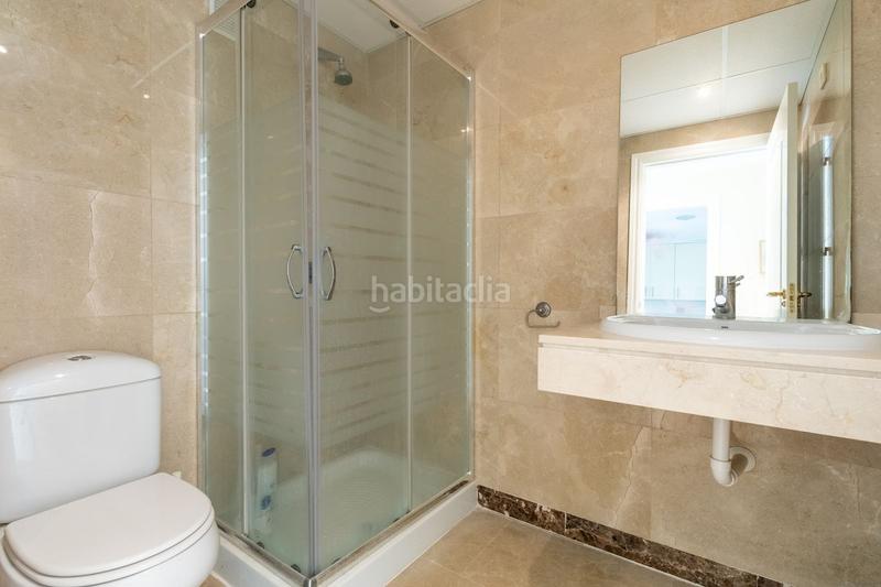 Foto 1d4b1ea5-7523-4b53-8887-5e0b4c59cb26. Apartament amb aparcament piscina a La Duquesa Manilva