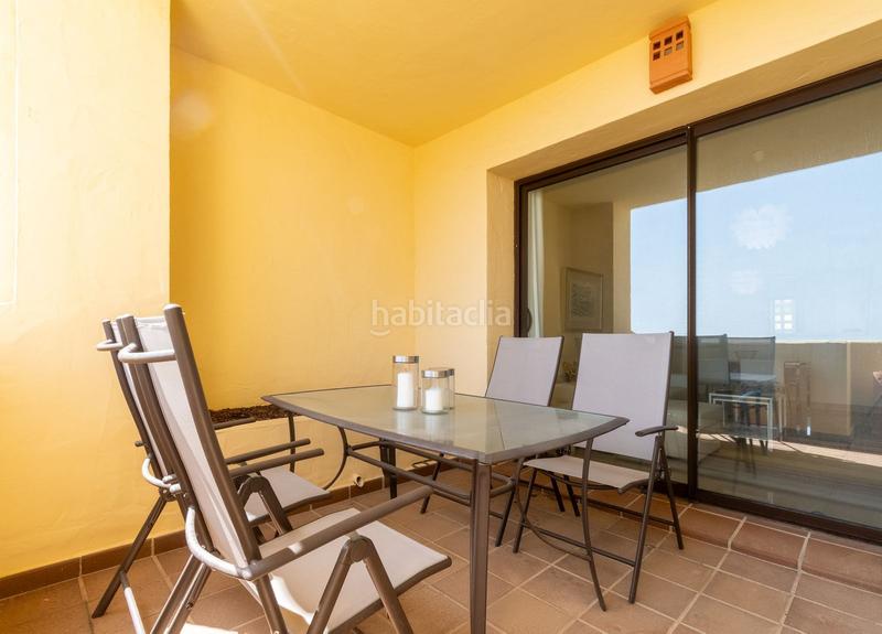Foto 817ae2d0-e3bd-43ff-a326-de69e9507cdf. Apartament amb aparcament piscina a La Duquesa Manilva