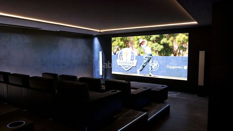 Foto b31ca384-9422-4cd7-be23-c870eaf776e6. Casa a schiera con parcheggio piscina in Estepona golf Estepona