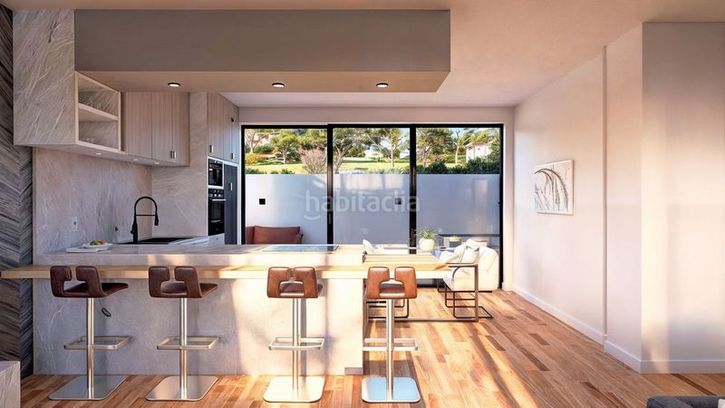 Foto ed46a6d6-08a7-4c51-874b-e147ac636be1. Casa a schiera con parcheggio piscina in Estepona golf Estepona
