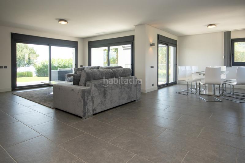 Foto ee3db093-6cc7-4762-ae08-821e76f98b4b. Chalet mit parking pool in Chullera Manilva