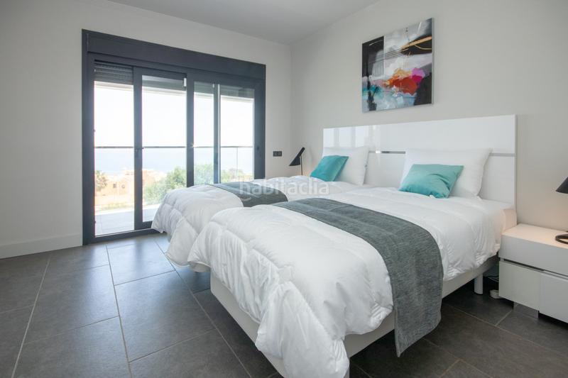 Foto 5df98913-4642-428d-8206-28e6a3a766ea. Chalet avec parking piscine dans Chullera Manilva