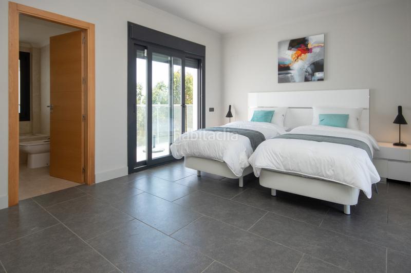 Foto fdf03201-581b-4b39-a054-84130cea5661. Chalet avec parking piscine dans Chullera Manilva