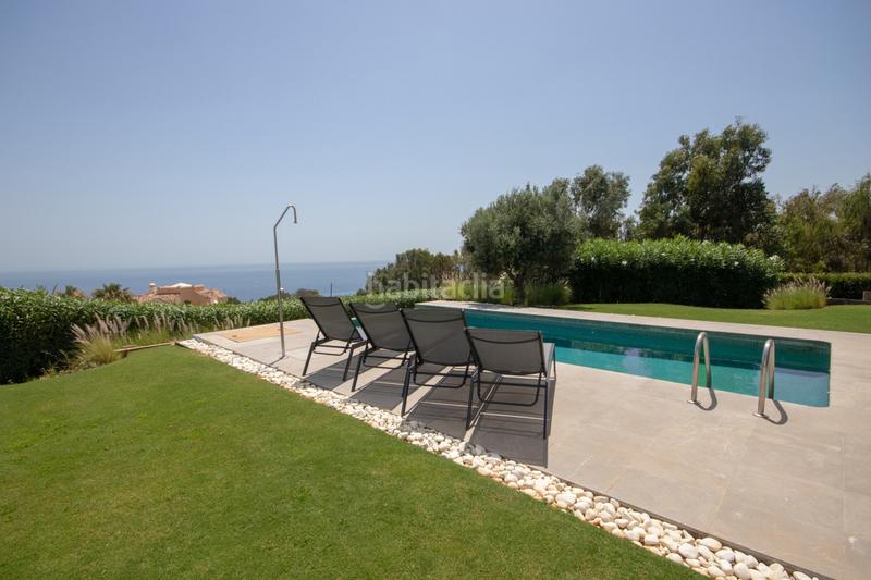 Foto 68b15459-4e5b-4112-abf1-a6e6744c9735. Xalet amb aparcament piscina a Chullera Manilva