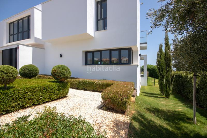 Foto a6716e42-927c-47e6-a1ce-ed555c4a2df6. Xalet amb aparcament piscina a Chullera Manilva