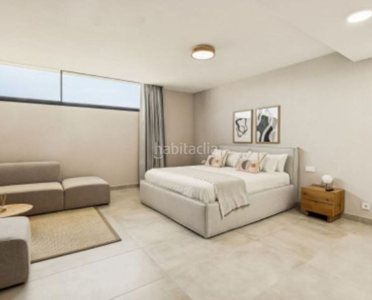 Foto 209132fb-4480-46b5-8c94-eb22a95a6c35. Casa adossada amb aparcament piscina a El Paraíso Benahavís