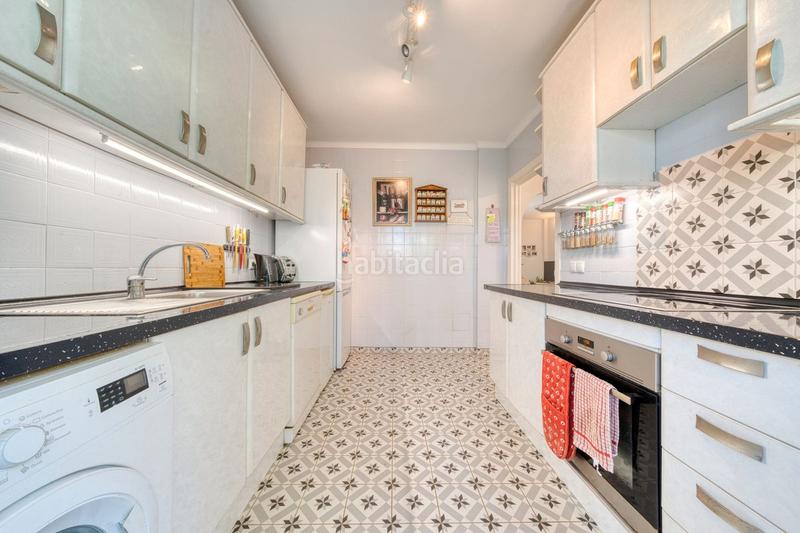 Foto e0d83c22-975e-4d53-b3d8-3ae0d5991914. Ground floor with pool in Paraiso - Barronal Estepona