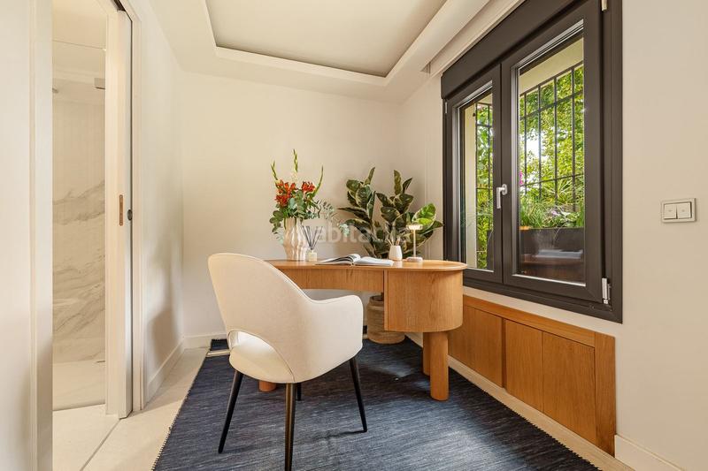 Foto 7284ea3b-77f8-4911-8f73-66ec01197df2. Casa adossada amb aparcament piscina a La Carolina - Guadalpín Marbella