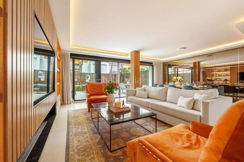 Foto 0eb72ece-3d30-489f-929e-87c1441b0b7f. Semi detached house with parking pool in La Carolina - Guadalpín Marbella