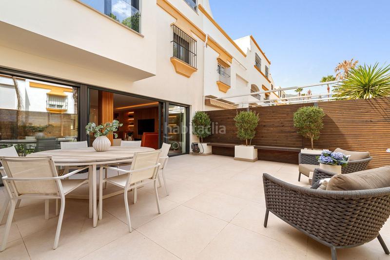 Foto cca97e36-5e53-42cb-895b-ec8e603217cd. Semi detached house with parking pool in La Carolina - Guadalpín Marbella